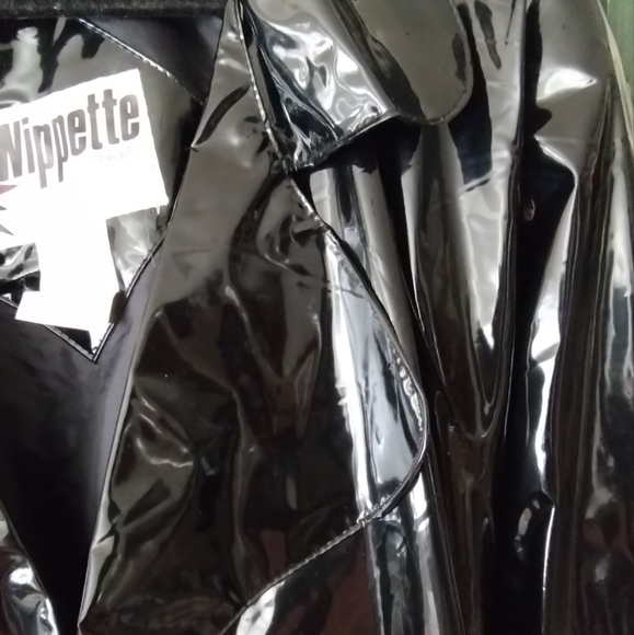 Vintage  Black  Vinyl Ladies Rain Coat - by Gallery - Picture 3 of 5
